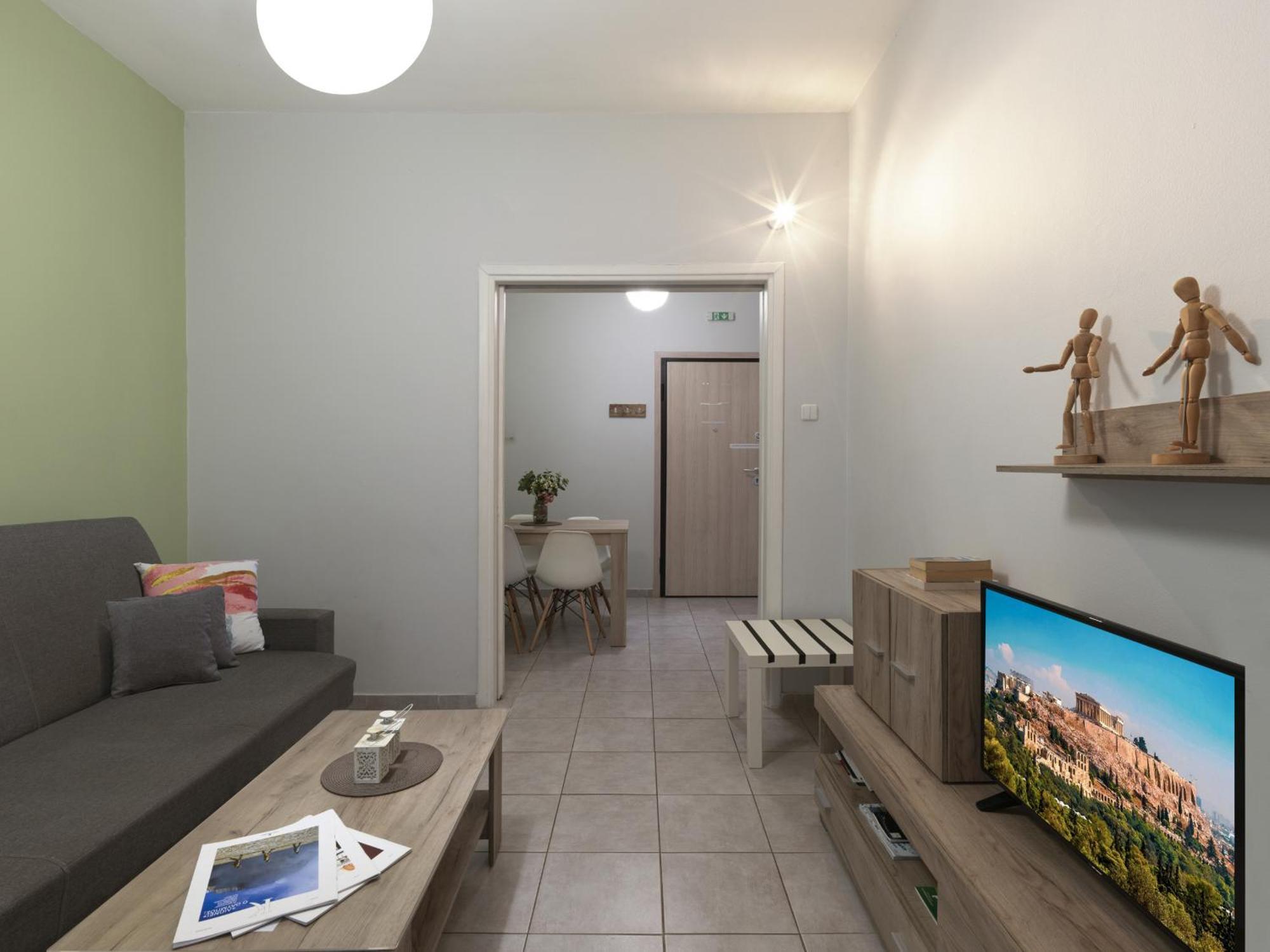 Apartment Cozy Athenian One Bd, Pistachio Charm *